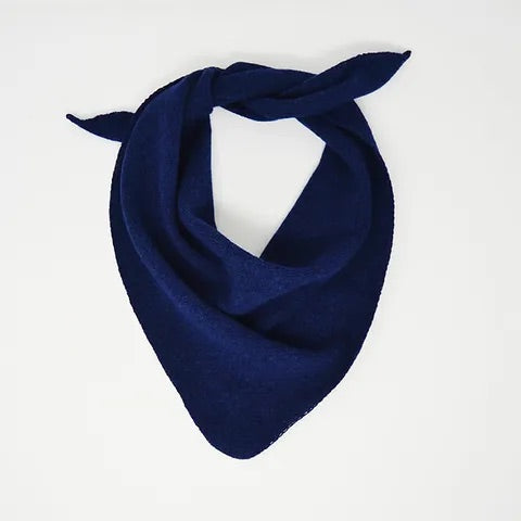 wool triangle scarf | navy