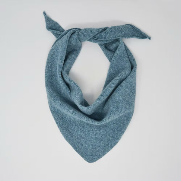 wool triangle scarf | lichen