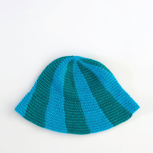 emily levine l swirl hat earth jam