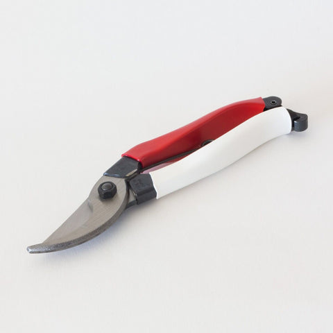 okatsune secateurs garden objects